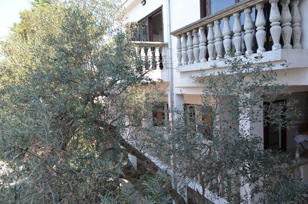 Apartments Petra Tribalj Exterior foto